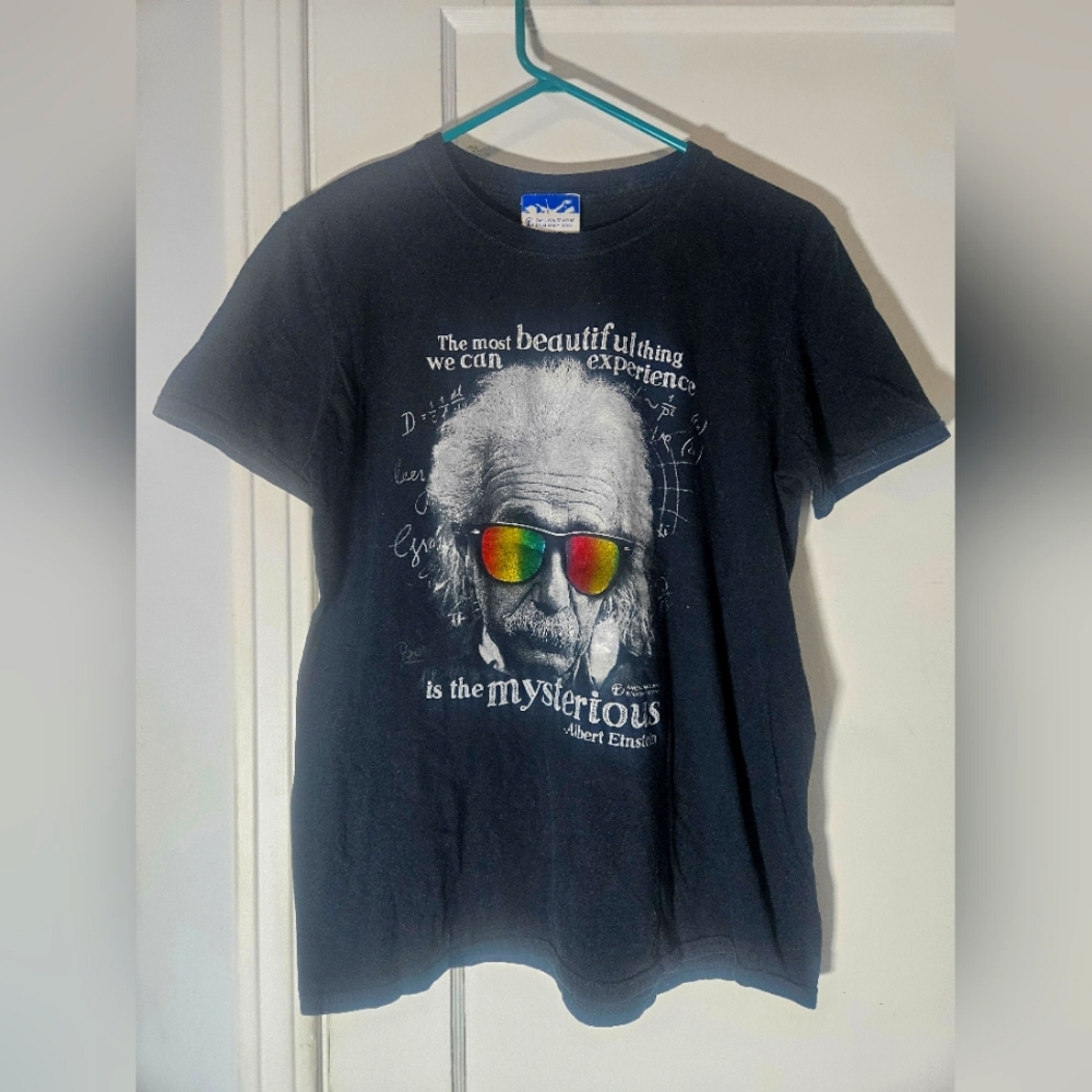 Albert Einstein Graphic T- Shirt American Museum Of Natural History Size Medium